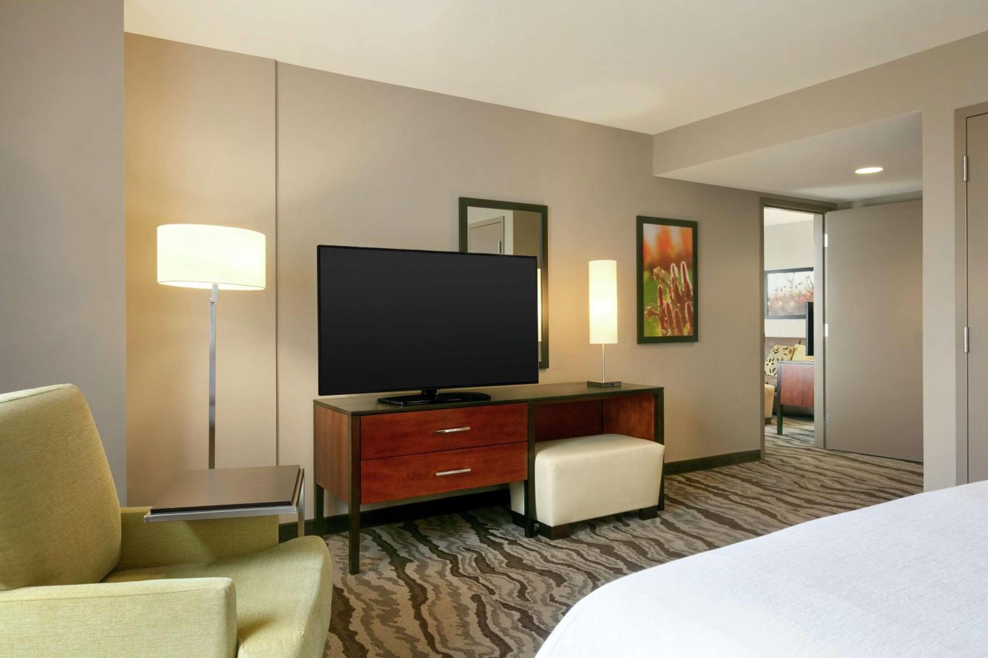 Embassy Suites Chattanooga Hamilton Place Екстер'єр фото