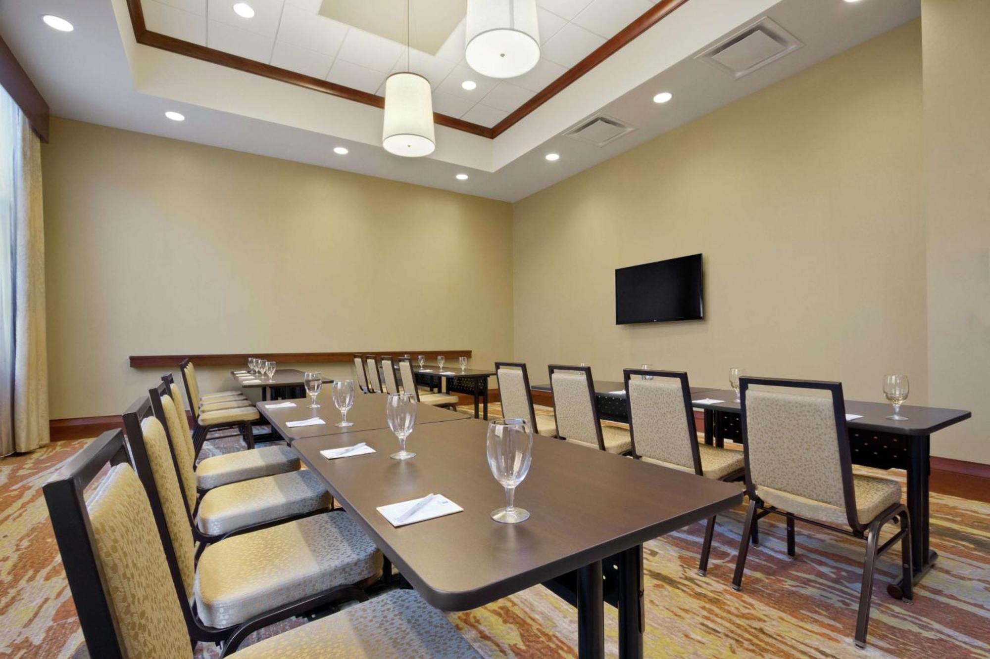 Embassy Suites Chattanooga Hamilton Place Екстер'єр фото