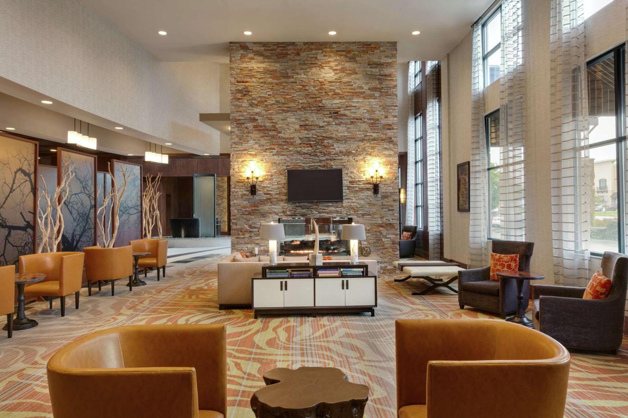 Embassy Suites Chattanooga Hamilton Place Екстер'єр фото