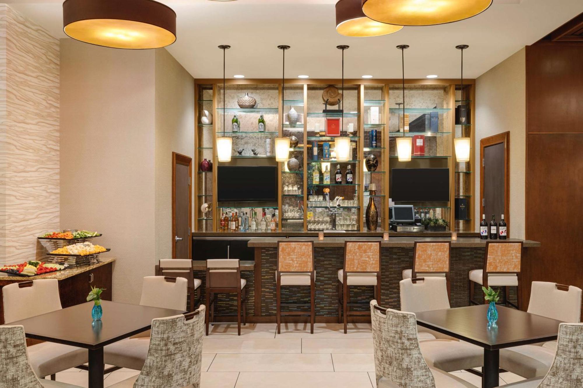 Embassy Suites Chattanooga Hamilton Place Екстер'єр фото