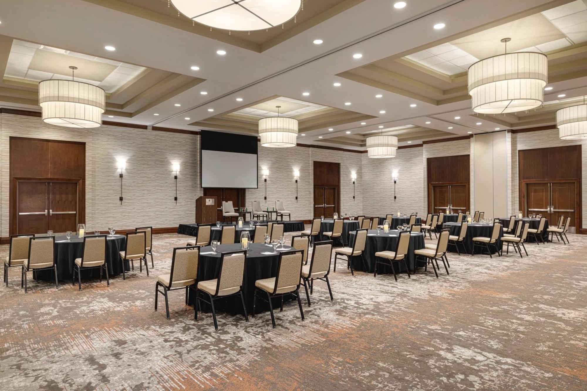 Embassy Suites Chattanooga Hamilton Place Екстер'єр фото