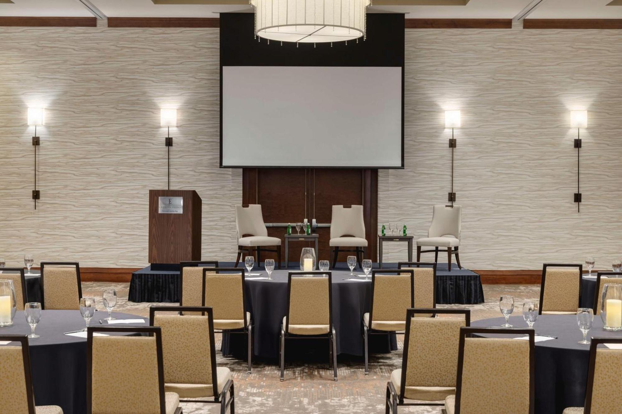 Embassy Suites Chattanooga Hamilton Place Екстер'єр фото