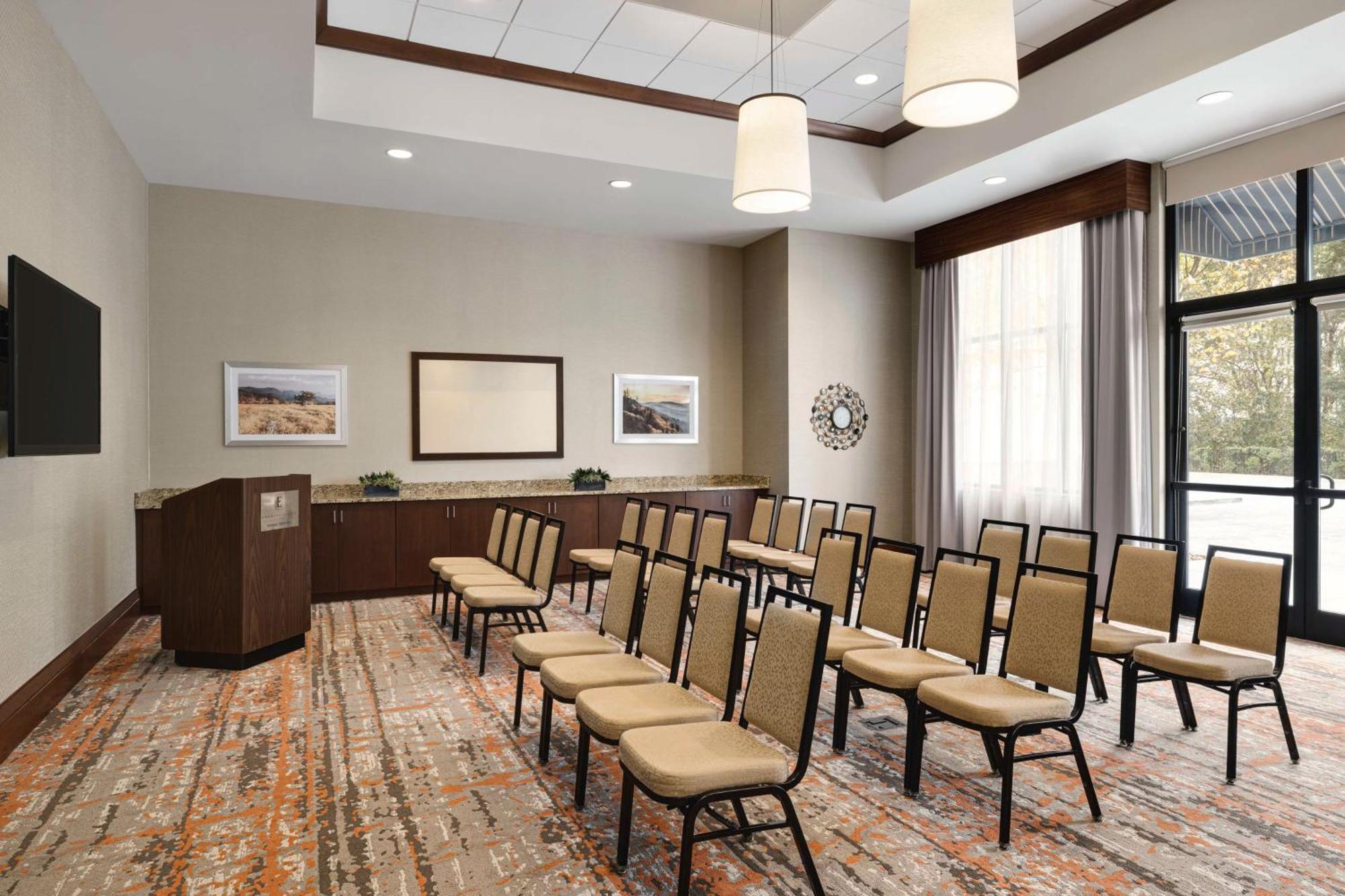 Embassy Suites Chattanooga Hamilton Place Екстер'єр фото