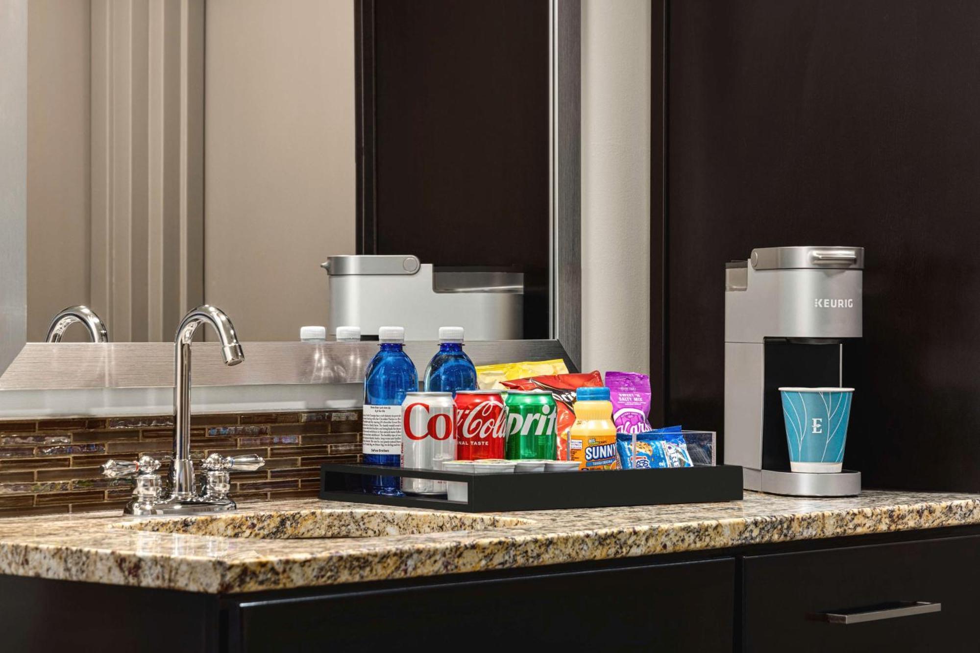Embassy Suites Chattanooga Hamilton Place Екстер'єр фото